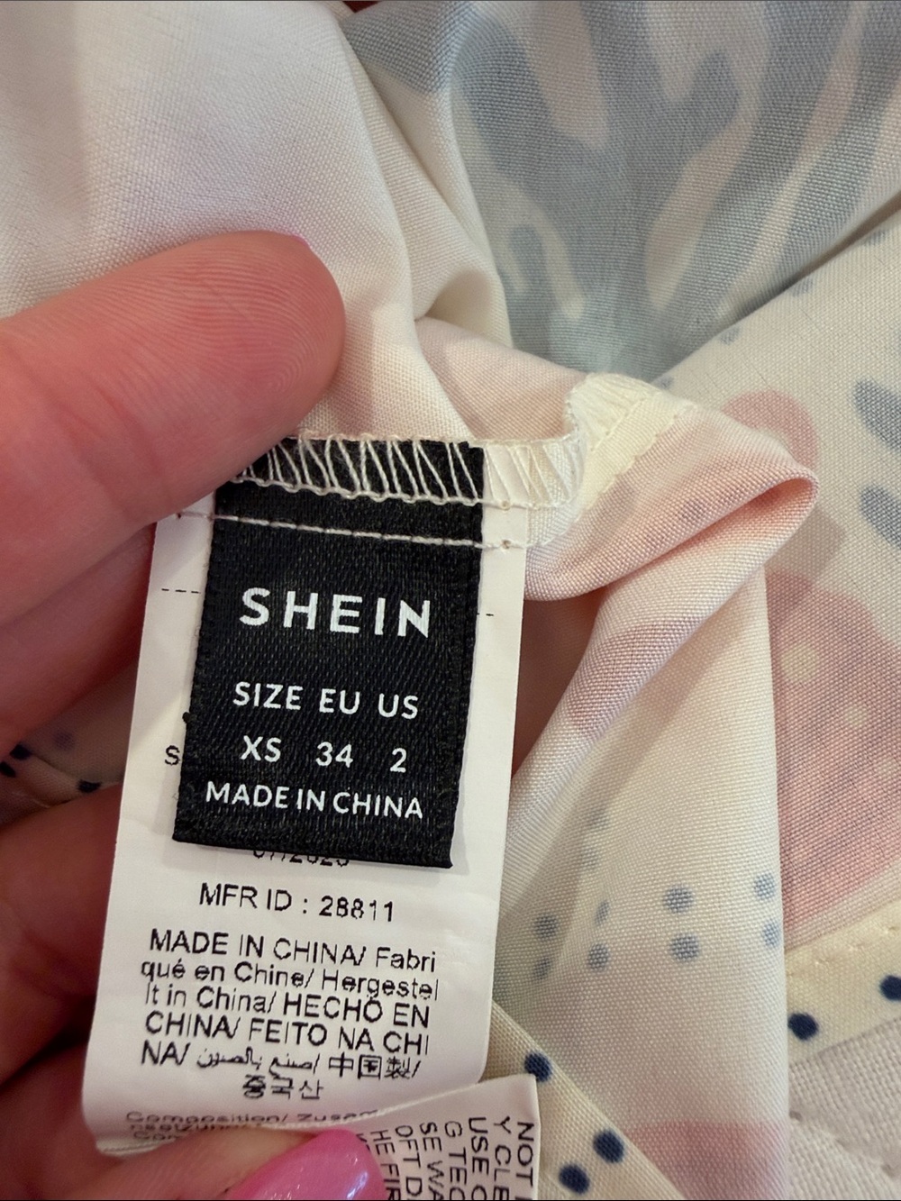 SHEIN Cream Mini Dress with Red & Blue Ocean Motif NWOT - Picture 3 of 3